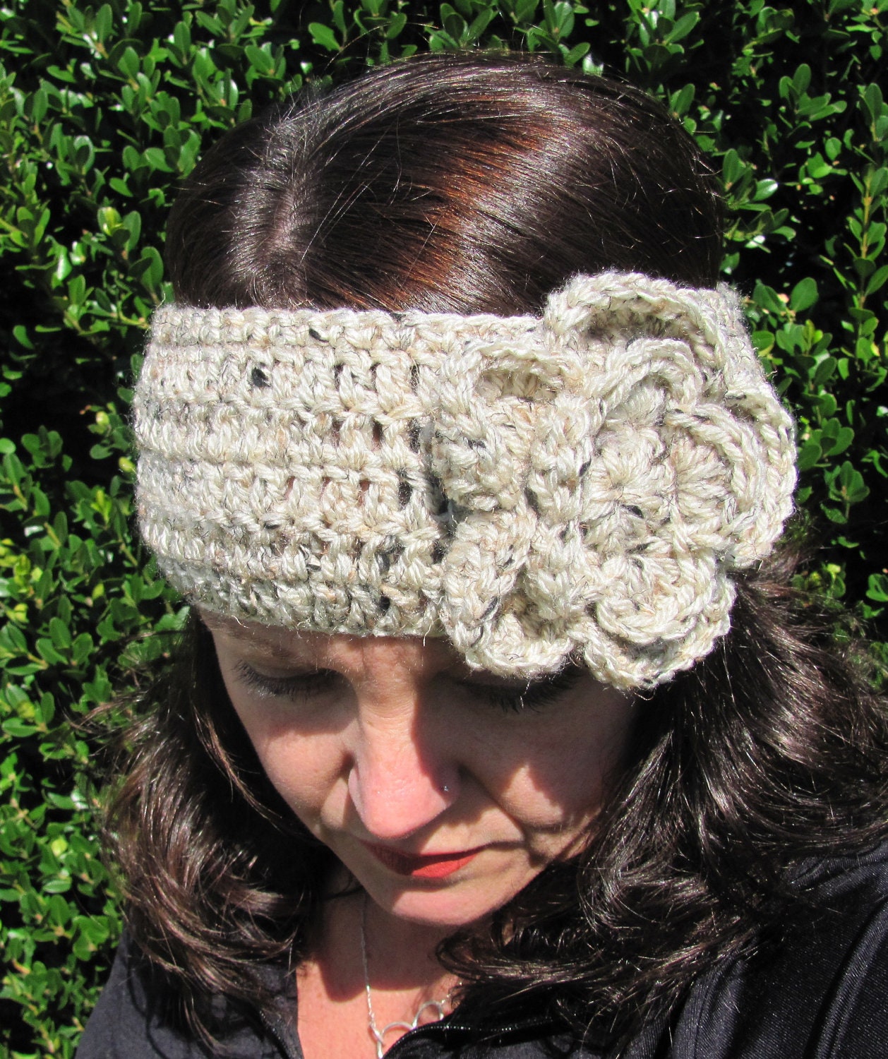 Cornmeal Half Top with Flower