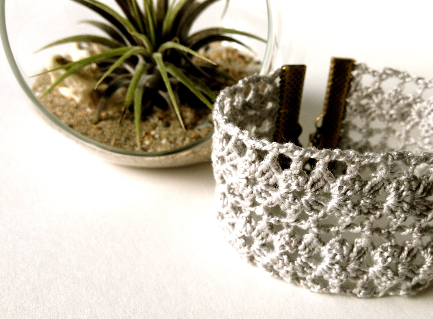 Crocheted Lace Bracelet - Light Gray