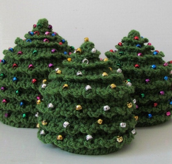 Christmas CROCHET PATTERN HAT Christmas Tree in 5 Sizes 0 to 5 plus years Beaded
