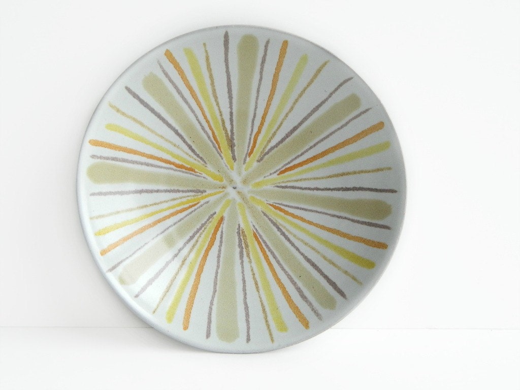 Mid Century Modern Sunburst Pottery Serving Bowl