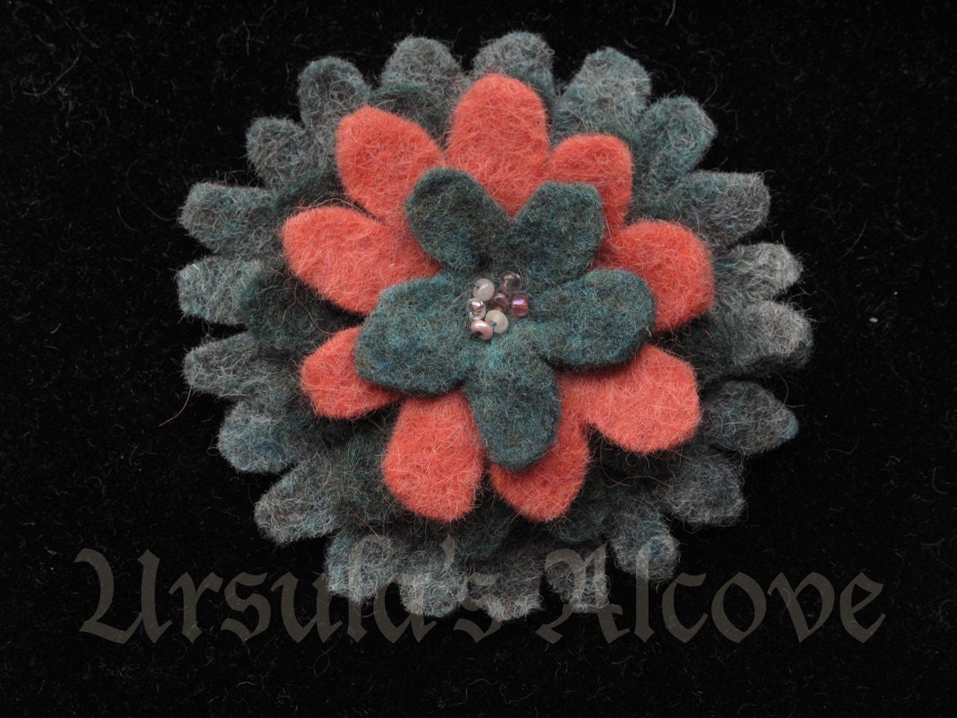 Chrysanthemum Felt Flower Pin