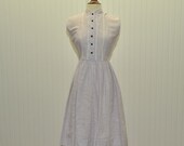 1950 to 1960 Dress Whisper of Lilac