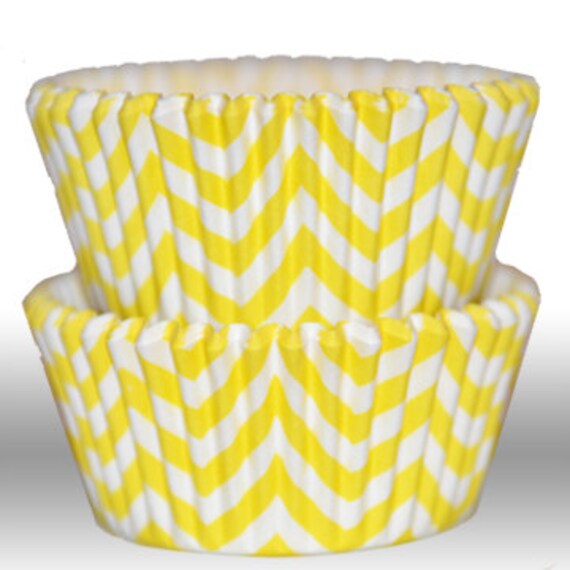 Chevron Yellow GREASEPROOF Zigzag Baking Cups Cupcake Liners - Quantity 50 Il_570xn