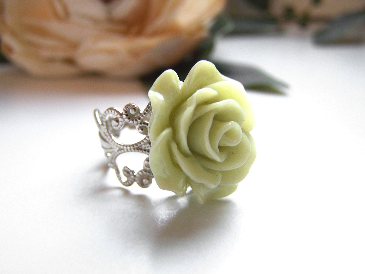 Pastel Green Margaret Ring