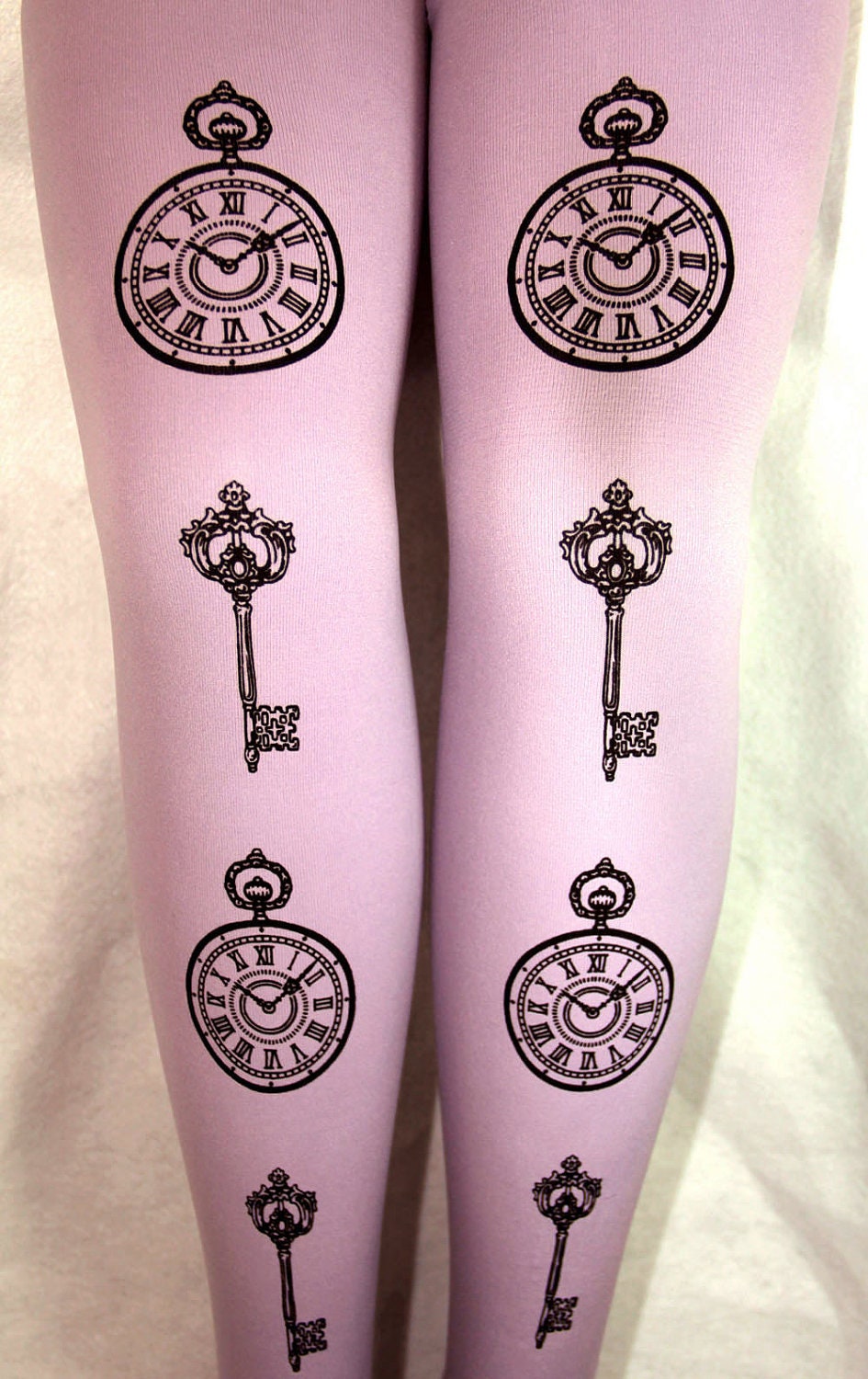 Pocket-Watch & Keys Printed Tights Plus Size Extra Large Black on Lavender Lilac Pastel Purple Womens Victorian Gothic Lolita Steampunk