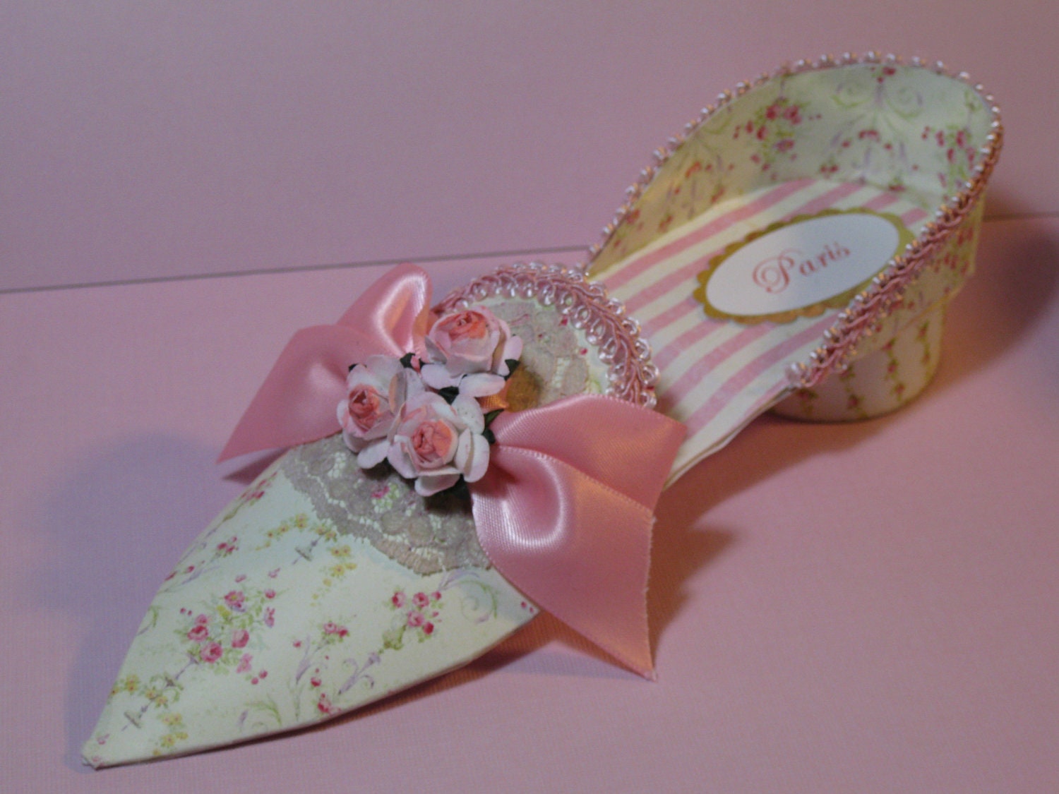 Marie Antoinette Paper Shoe Favor Gift Box