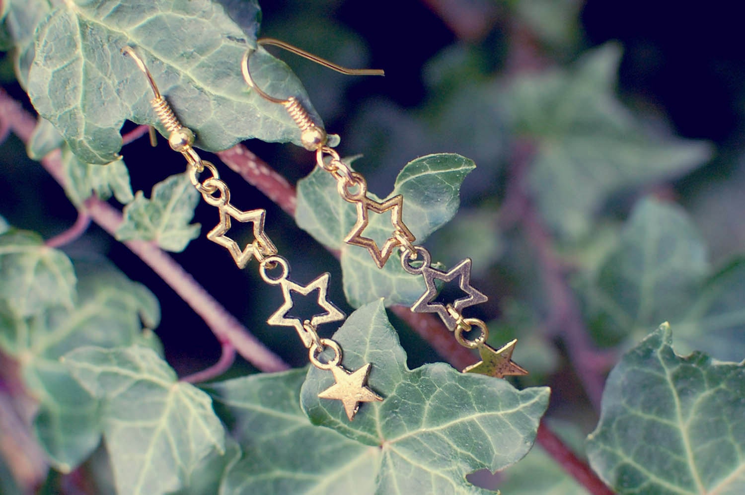 Darker than the Starless Night - Gold plated star earrings by benitablue
