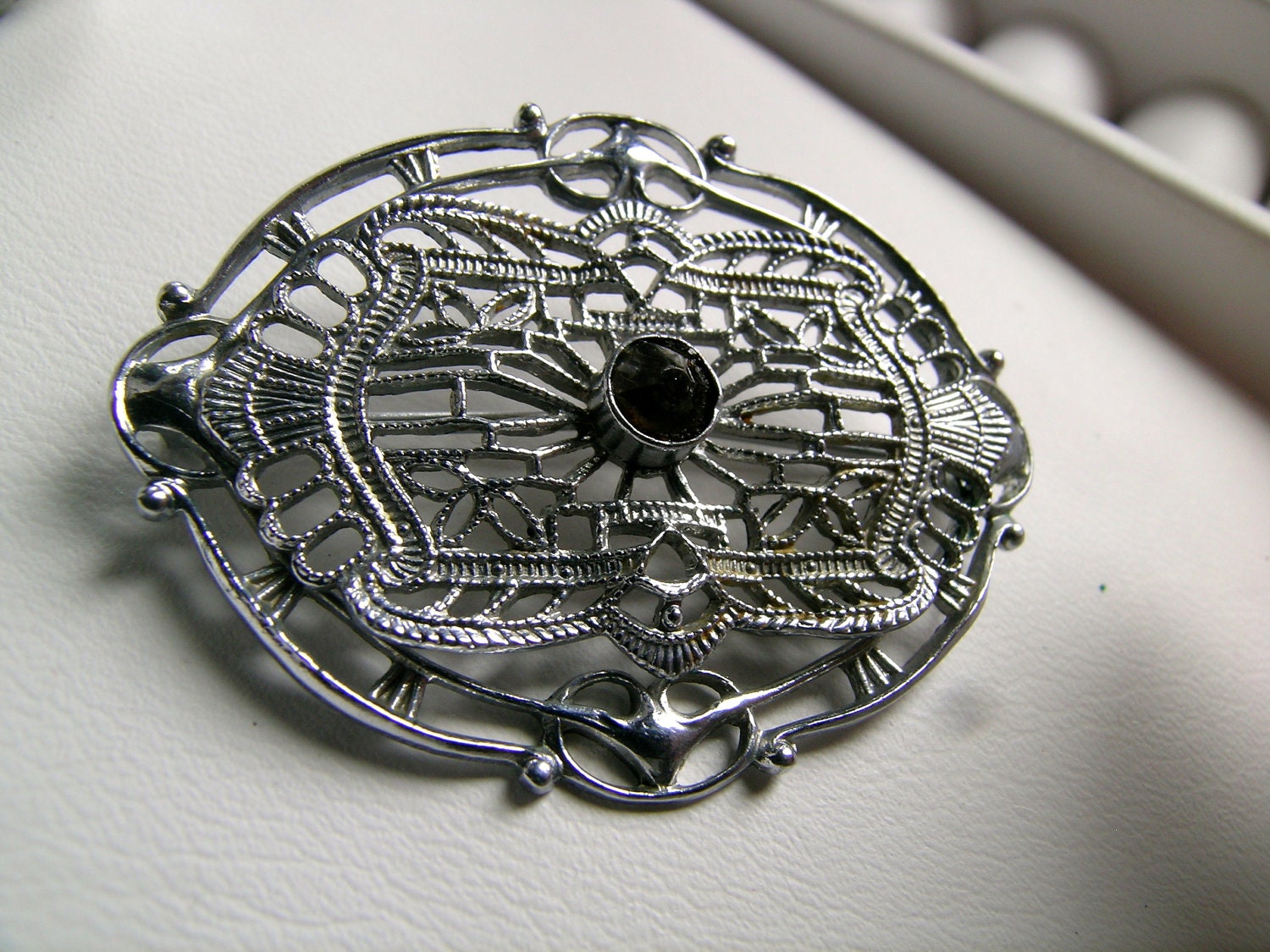 Victorian Oval filigree brooch with amethyst stone     VJSE