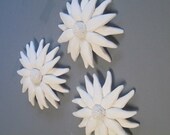Ceramic Flower  Wall Art, ceramic daylily, floral sculpture, art, floral art, spring, summer art, flower garden, field of flowers