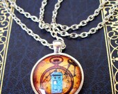 Steampunk Necklace (N152) - Silver Tray - TARDIS under Glass Cabochon Pendant with Chain - Doctor Who