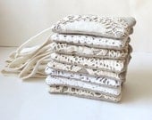 Set of 8 iPhone Zipper Wristlet Burlap Vintage Doily - Coin Purse Bridal Clutch - Bridesmaid Gift - Rustic Wedding Pouch