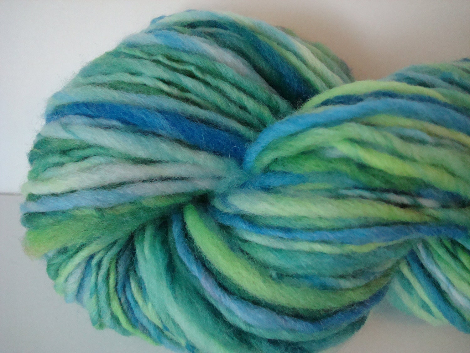 Handspun Thick & Thin Singles Yarn "Emerald Lake" 116 yds