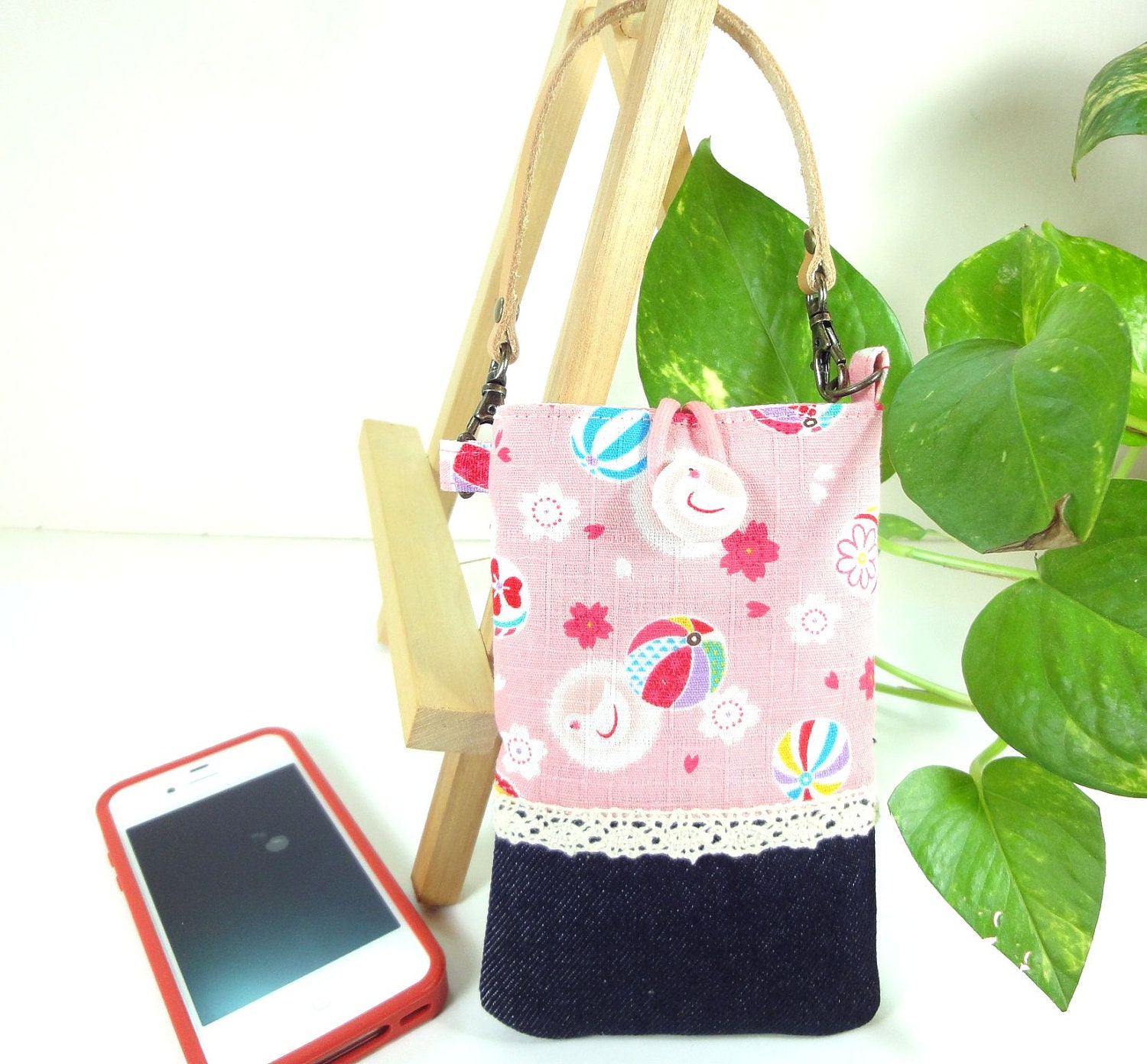 retro iphone 5 cover, BlackBerry Curve case,motorola droid pouch Kimono Cotton fabric pigeon pink