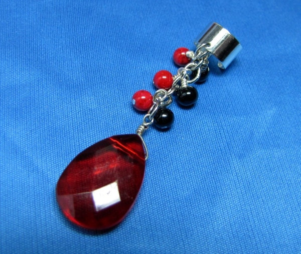Red and Black Drop Ear Cuff