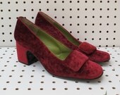 vintage / red velvet / pilgrim heel size 7
