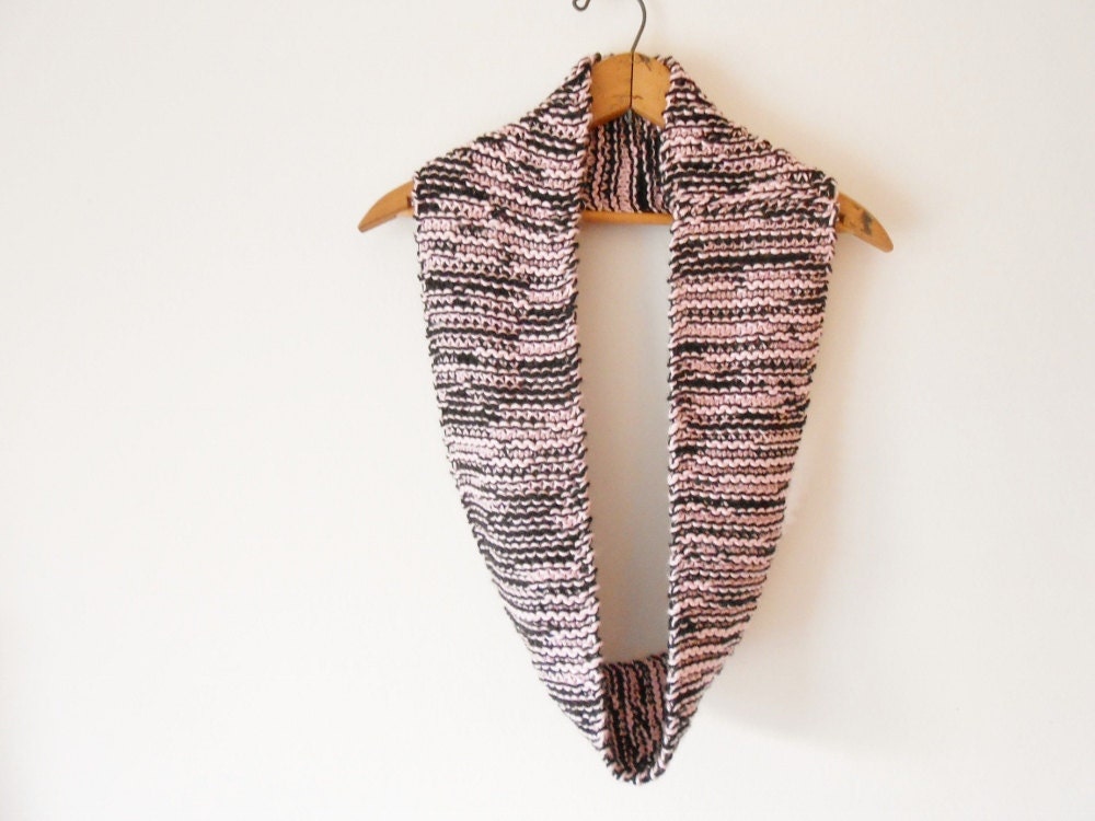 Knit Infinity Scarf Cowl in Pink and Black