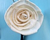 Ivory Boutonniere- Made to Order Groom, Groomsmen, Sola Flower, Wedding, Wedding Flowers, Shabby Chic Wedding, Rustic Wedding