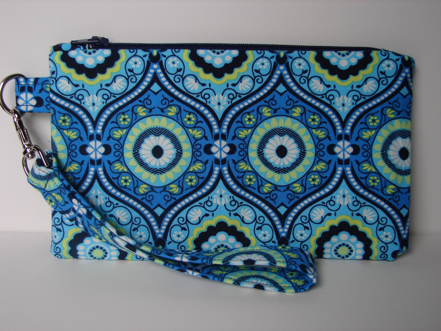 Wristlet in Navy and Aqua Lark