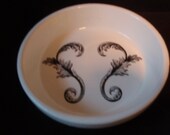 Black Flourish Dish