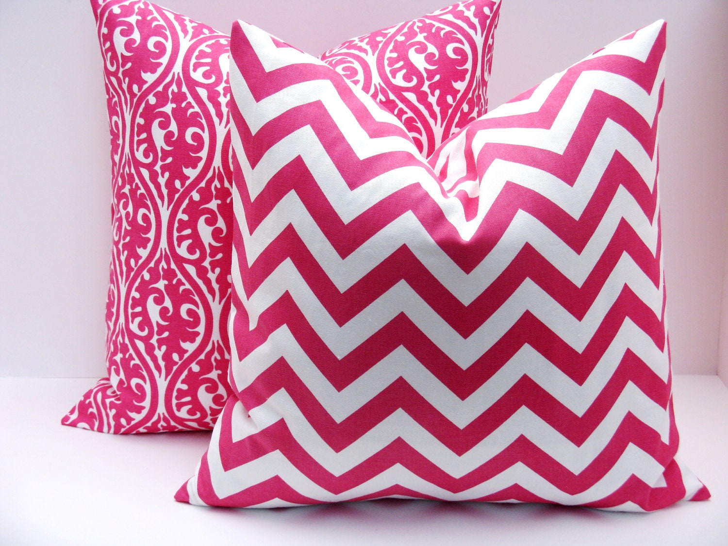 Decorative Pillow. Accent Pillow. 20x20 inch Pillow. Throw Pillow cover.Pink Pillow.Home Decor. housewares.Printed Fabric both sides