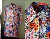 Vintage Multi Color Daisy and Violet Floral Print Shirt Dress   - 1970s