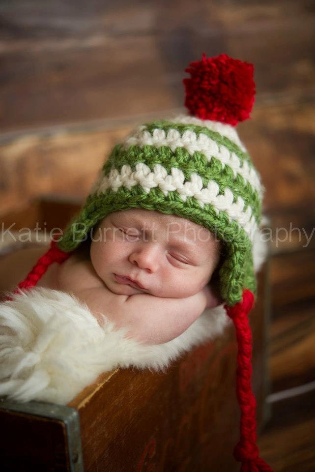 Newborn Baby Girl Boy Christmas Holiday Winter earflap crochet hat green white stripes red pom pom photography prop tutu set