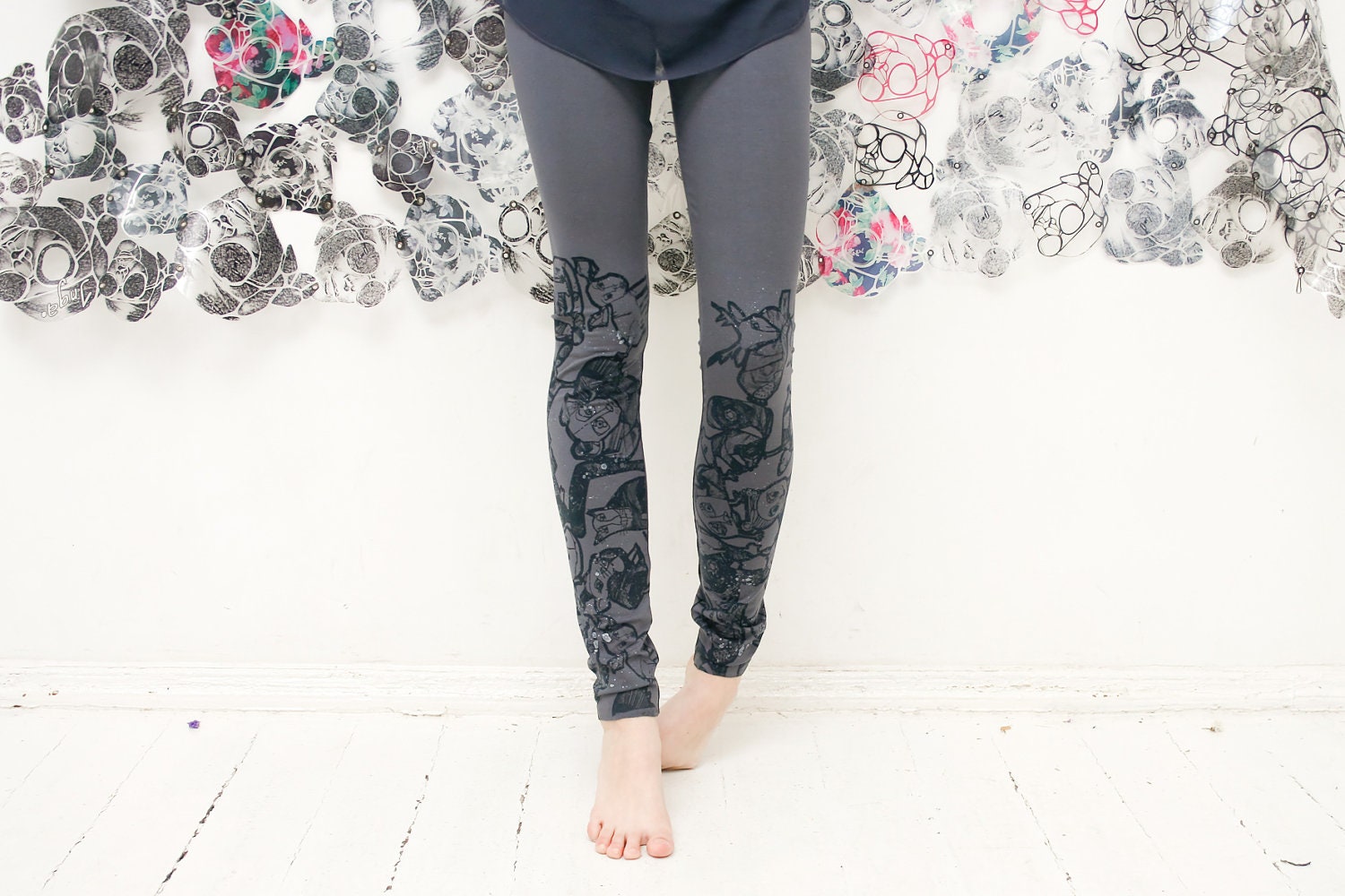 Dazed-  asphalt gray  leggings with black animal print