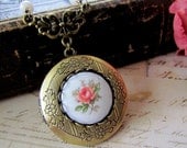 Vintage Porcelain Red Rose Cab Locket Necklace, Vintage Inspired Round Floral Cab Locket Necklace