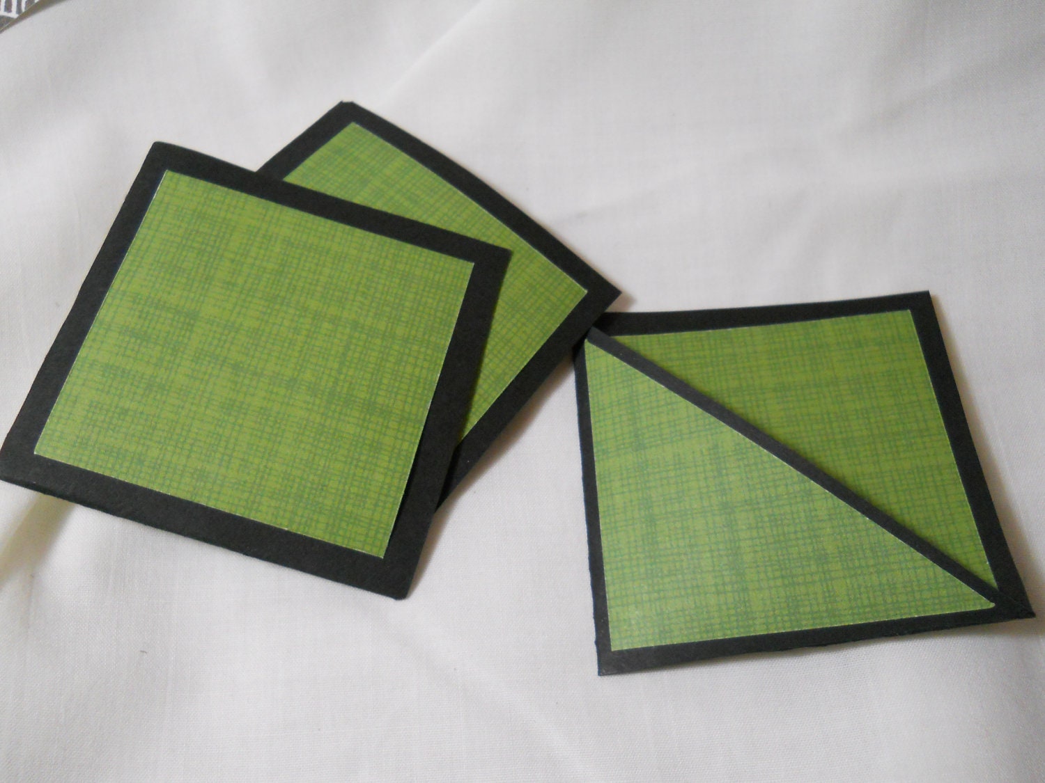 Green Textured with Black Trim Bookmark Corners
