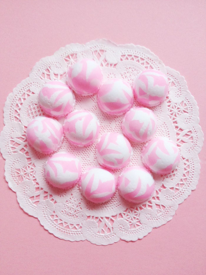 Kawaii Sweet Strawberry & Vanilla Ice Cream Scoop Cabochons 6pcs