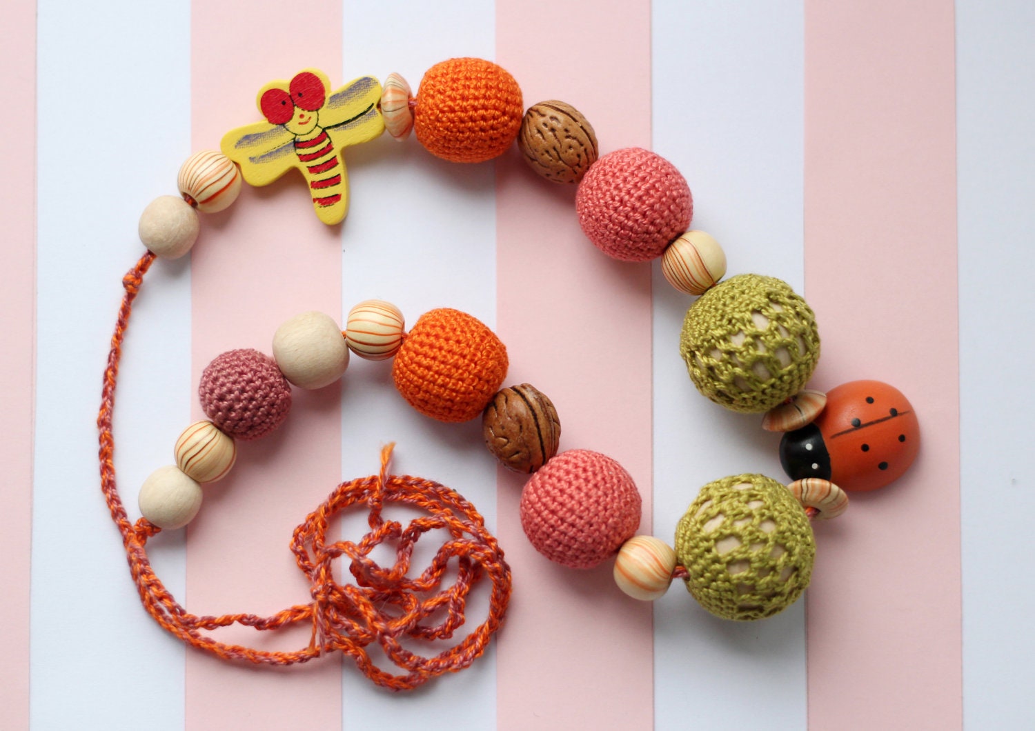 Mom Nursing necklace / Teething necklace - Earth colors Gift for mom and baby