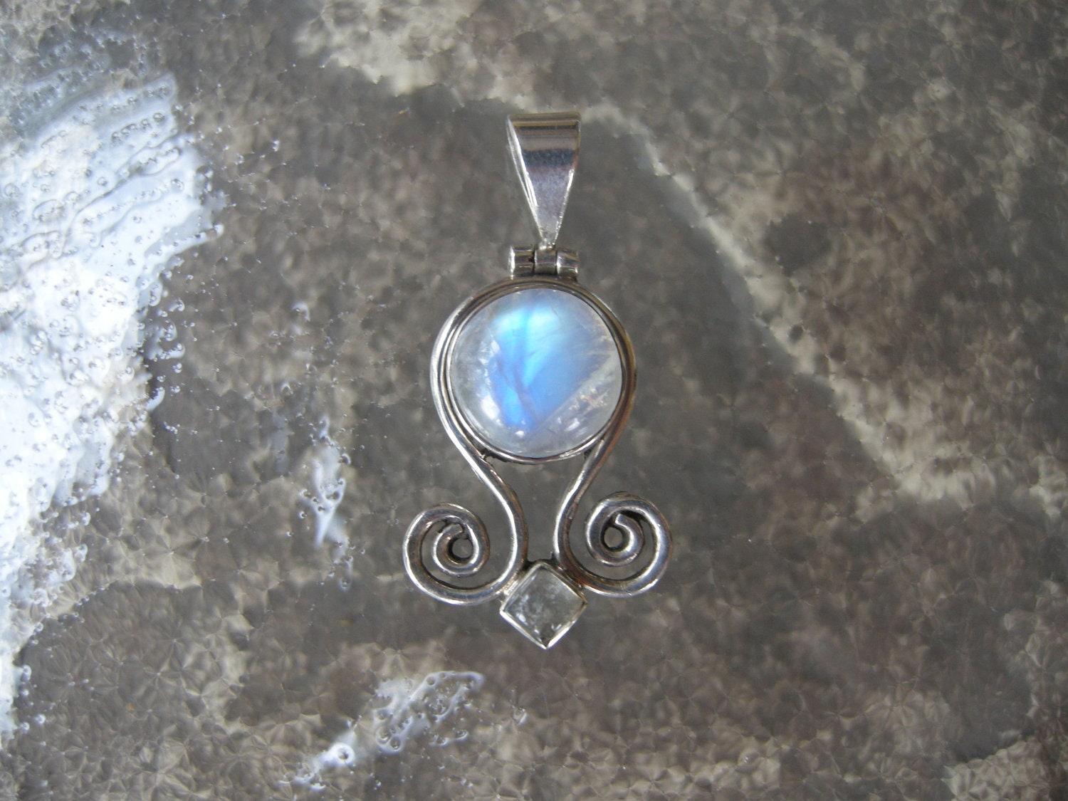 Sterling Silver Handmade Stone Pendant Necklace w/ Rainbow Moonstone Labradorite-Unique & Beautiful Statement Piece