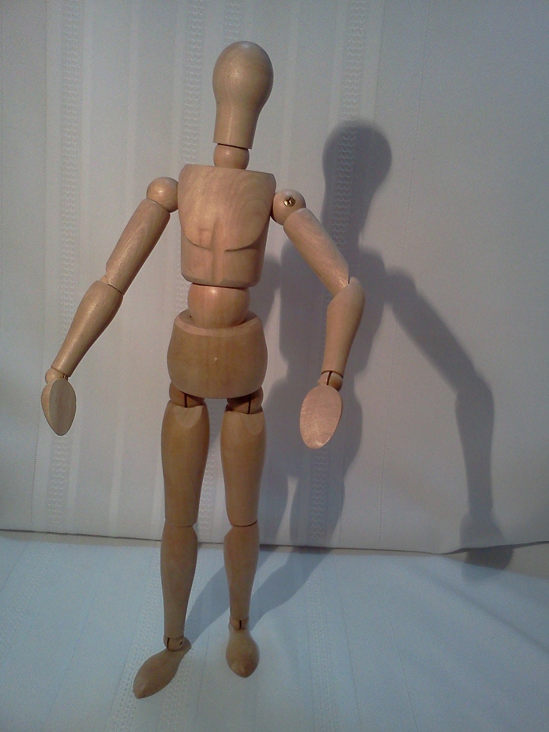 poseable wooden mannequin