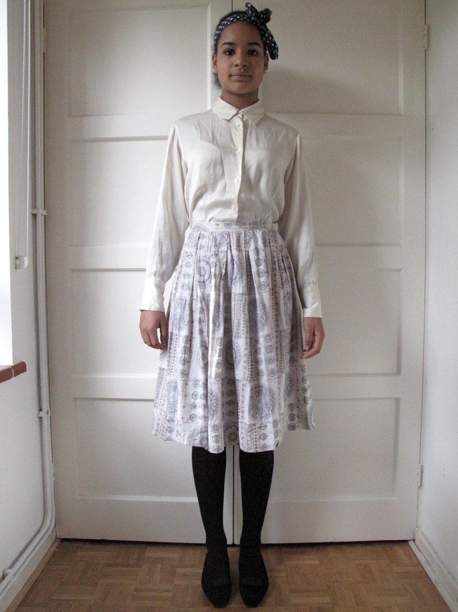 50s atomic era full skirt pastels on cream with black spiral pattern
