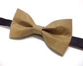 Brown bow tie made of washable kraft paper, mens bowtie, craft paper bow tie, wedding, shabby chic, minimalist, simple, eco friendly