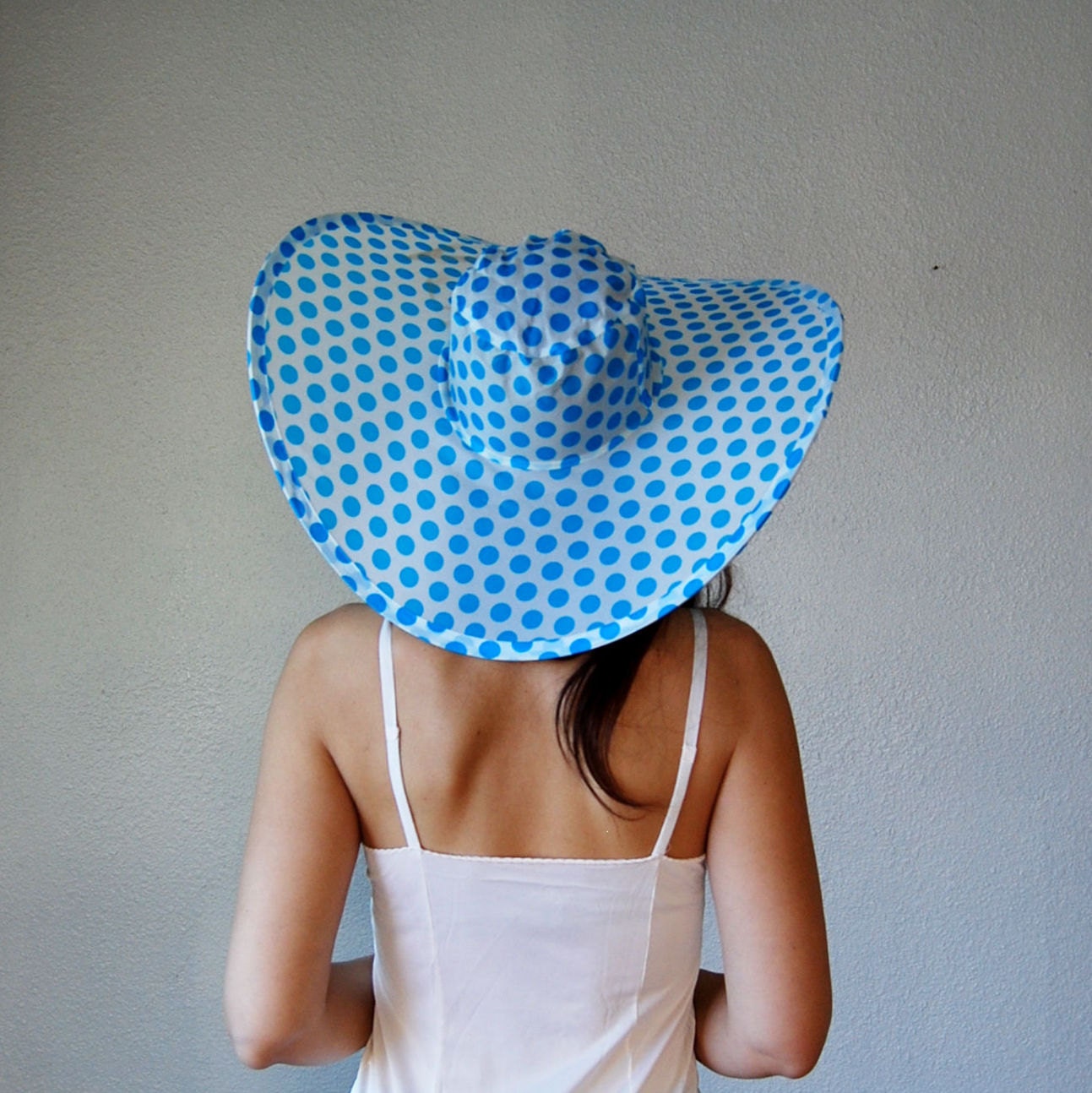 vintage STATEMENT sun hat / vintage 1960s bright large brim head piece