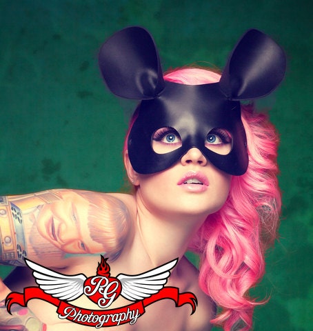 Mouse Mask in Black Leather