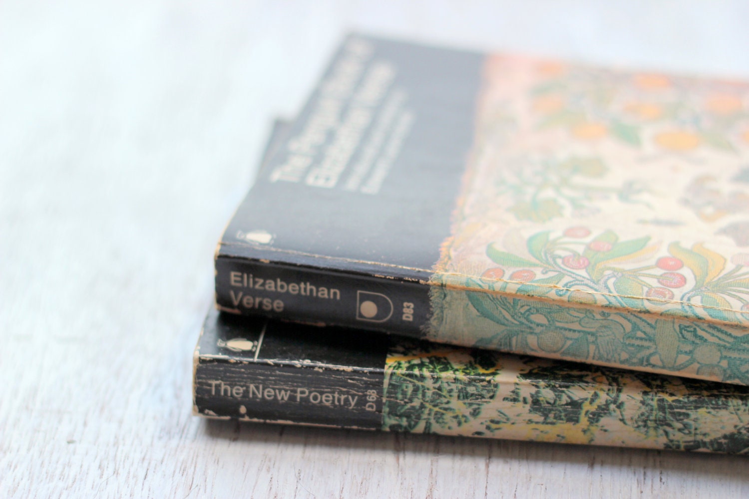 Penguin  Poetry, Vintage Book Set - elitasvintage