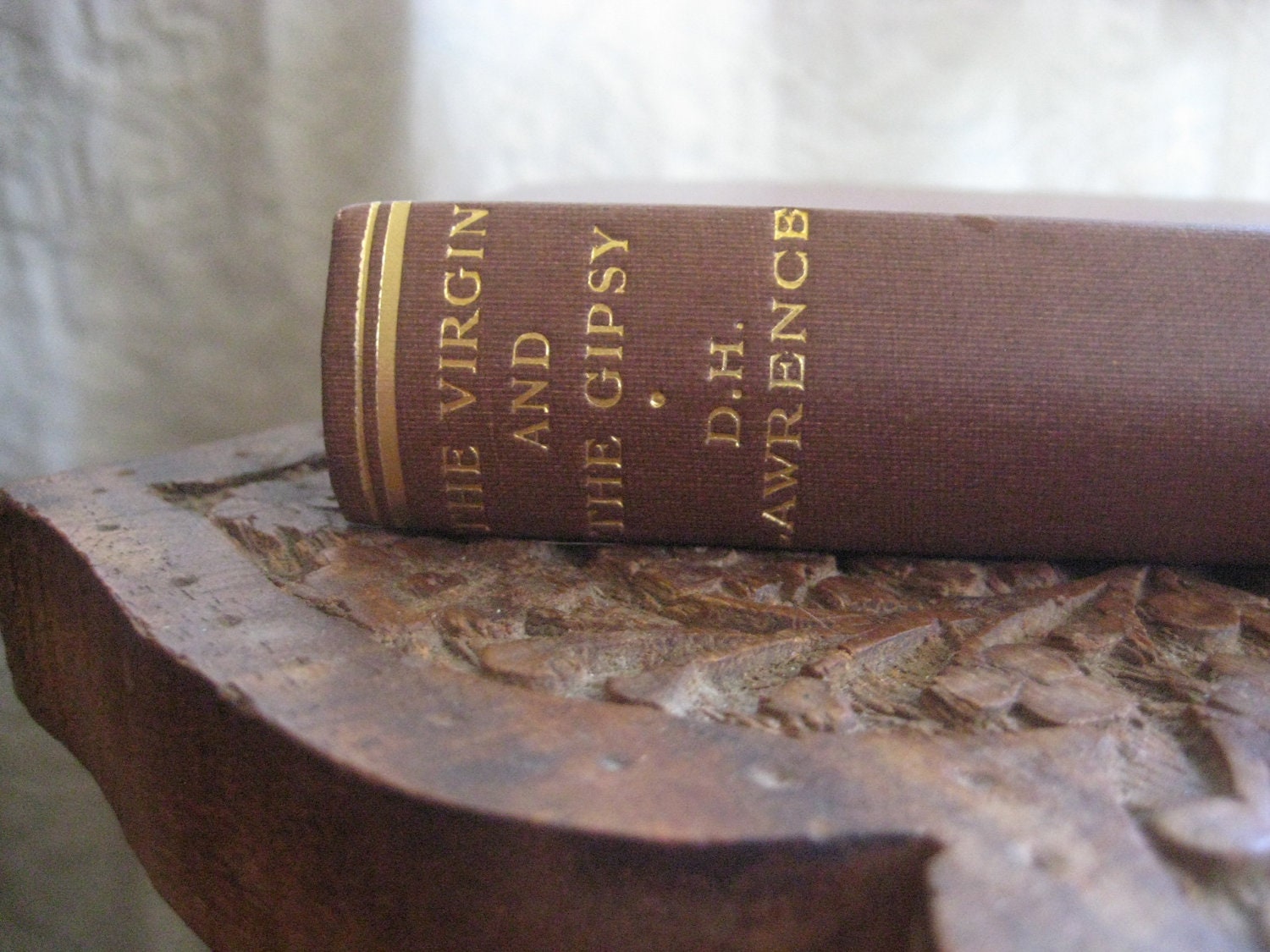 Arabesque's 'Literary' Botanical Perfume Sampler