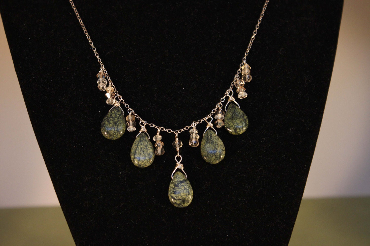 Santa Barbara Necklace in Semiprecious Stones and Crystal