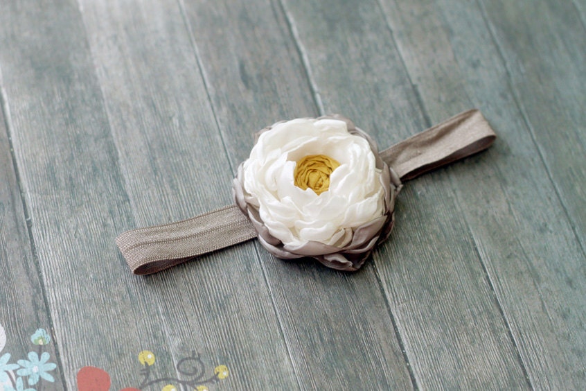 Fall Color Mustard Grey and Ivory Satin Flowers on Grey Headband. Available from Newborn size to Adult. Perfect for Fall Photo Prop.
