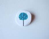 Tree brooch