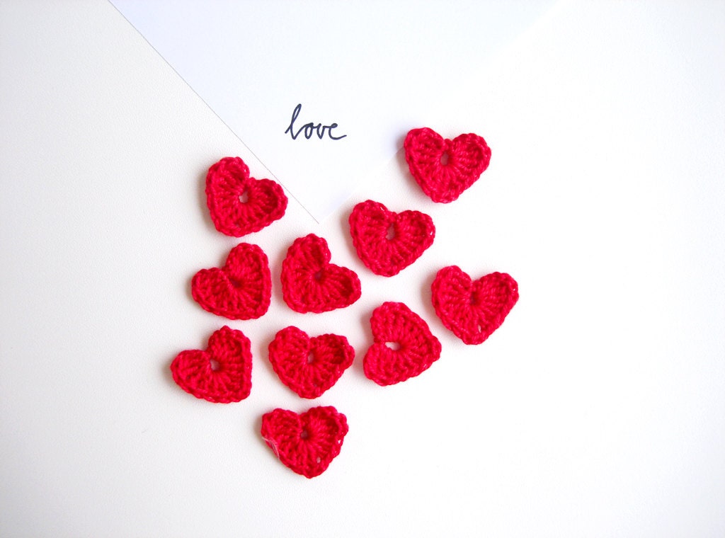 Crochet Heart Applique, Hot Red , Set of 10, Valentines Day Heart Love Motif