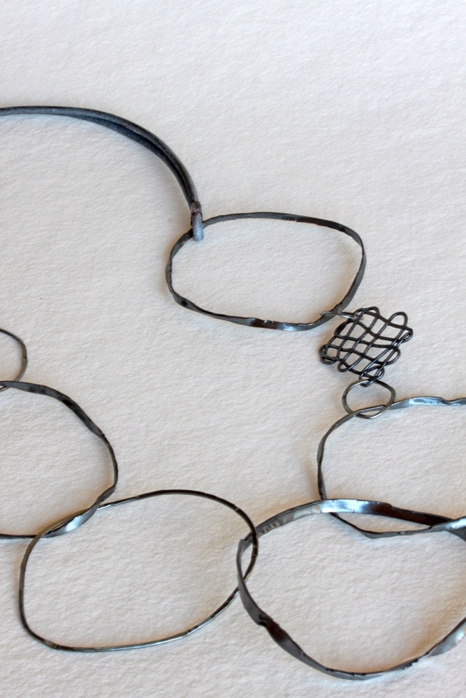 Irregular Circles Necklace - 4