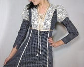 vintage rare GUNNE SAX polka dot PEASANT dress,  black label, xsmall, small