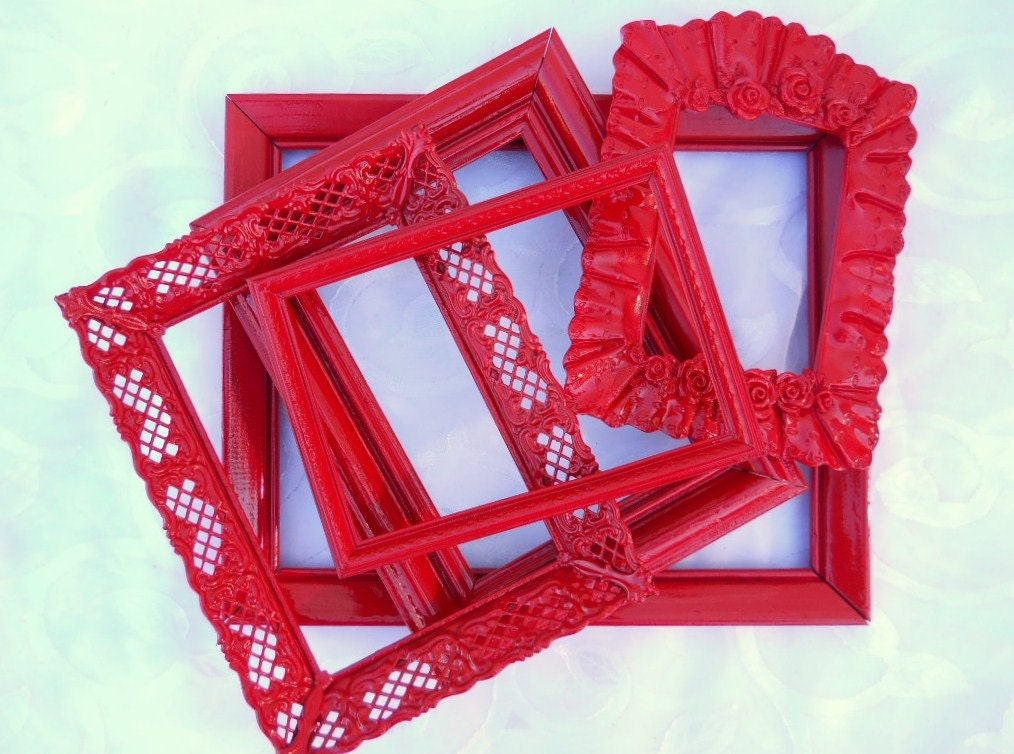 Red Picture Frames Collage Wall Decor Collection