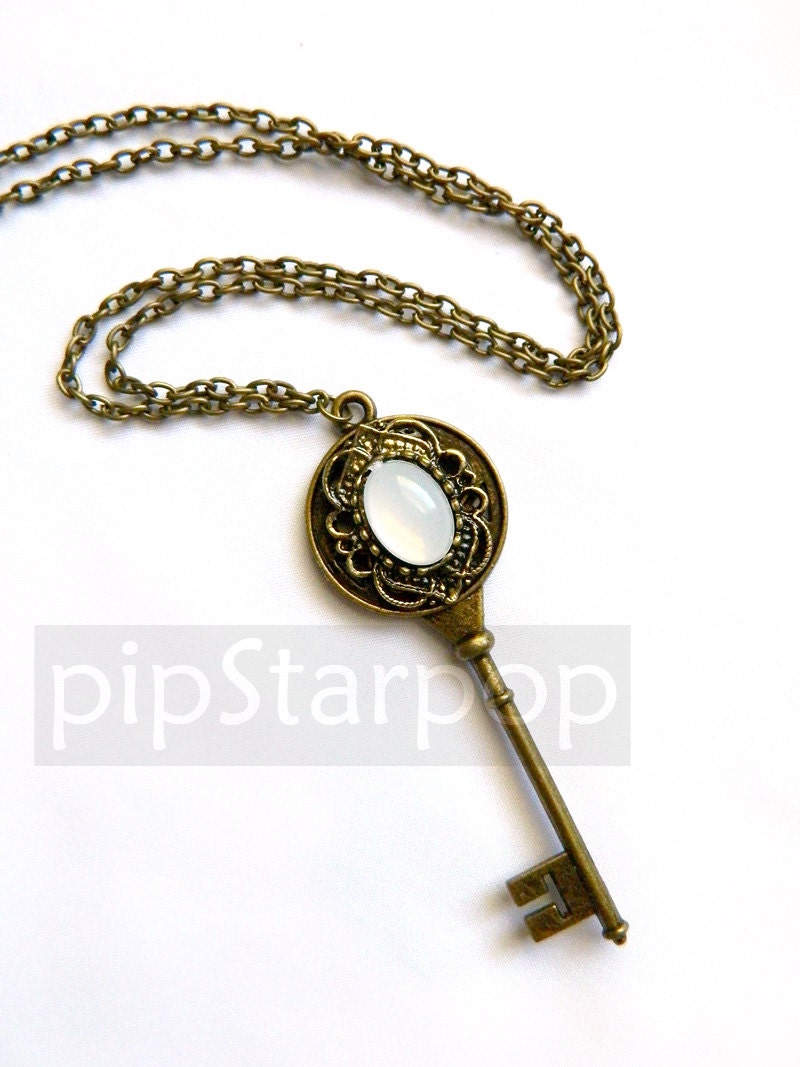 STEAMPUNK Milk Opal Resin Skeleton key necklace -  Victorian themed opaque Gem necklace - Neo Classical baubles and Jewelry