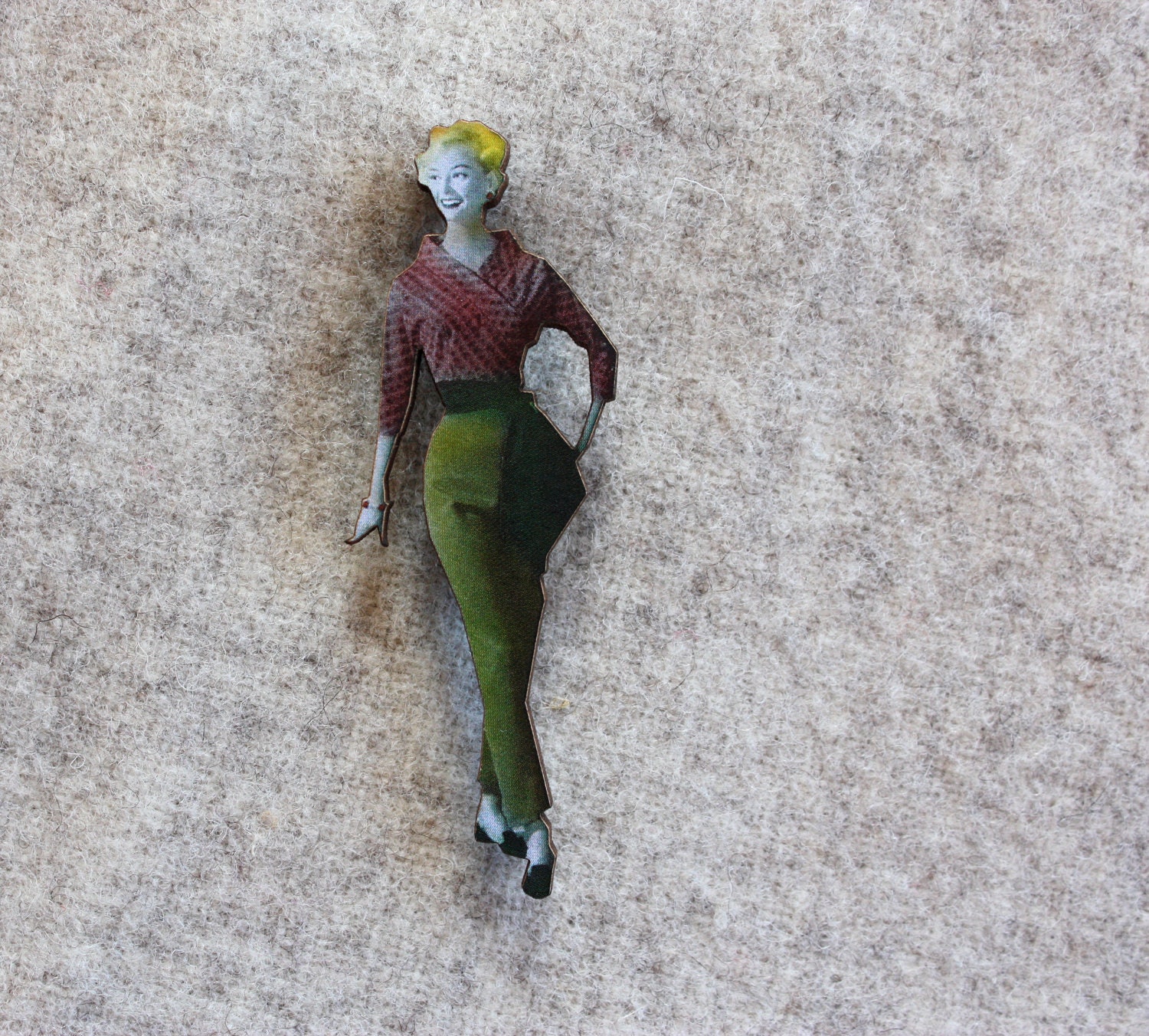 Fabulous Fifties Brooch - Fun Statement Jewelry - Wooden Brooch