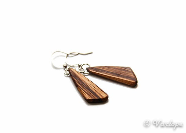 Wood Earrings / Dark stripes Zebrawood / Varlope