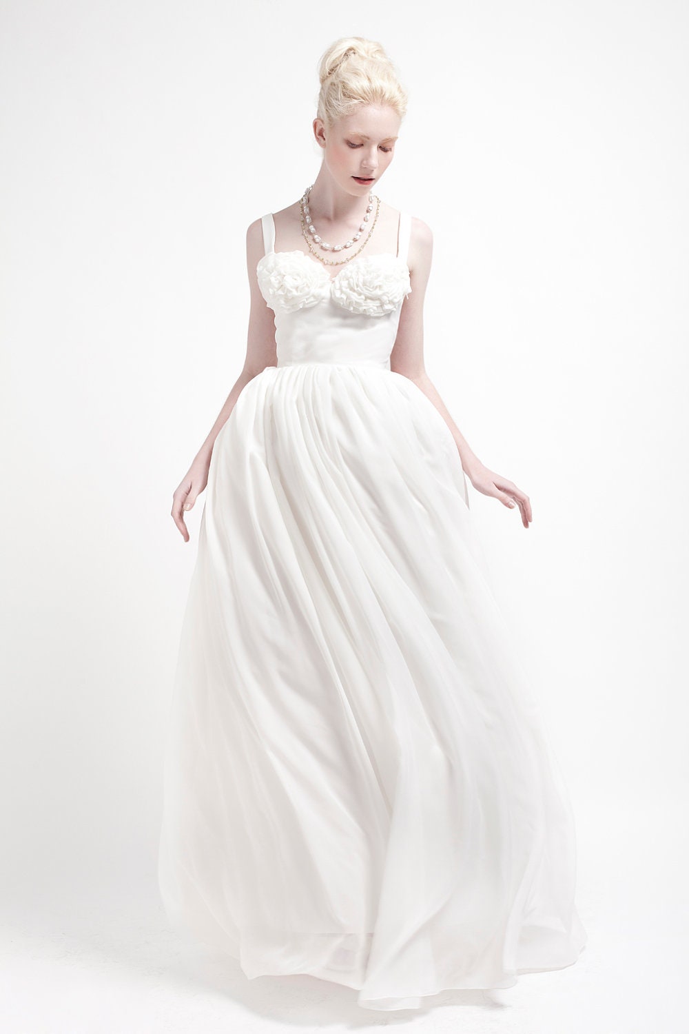 FLOWERCUP Bridal Gown